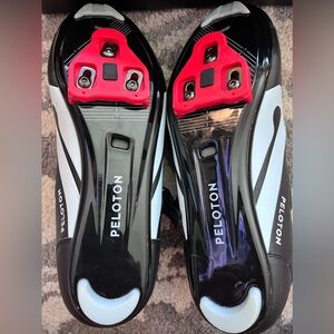 Peloton Cycling shoes 46